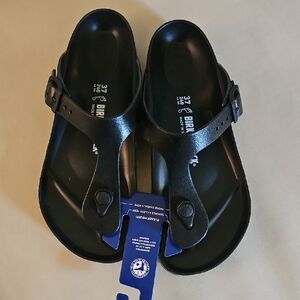 Birkenstock Gizeh Essential Black Thong Sandals with Adjustable Buckle